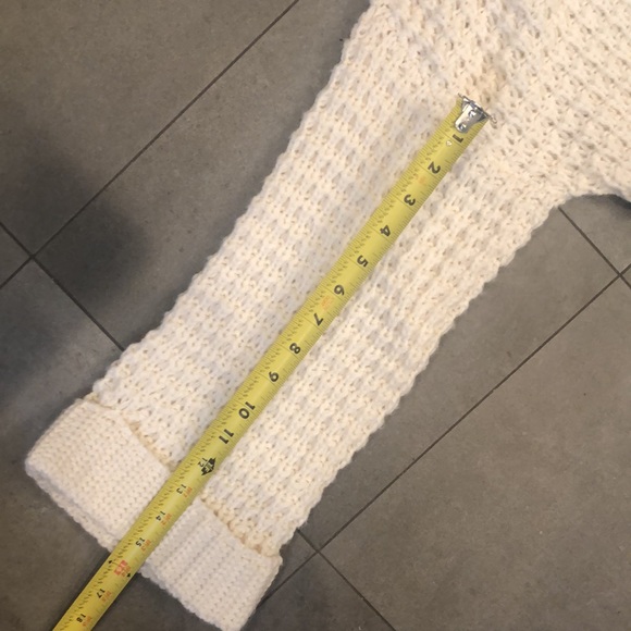 Poles Crocheted Cardigan Sweater - Picture 11 of 13